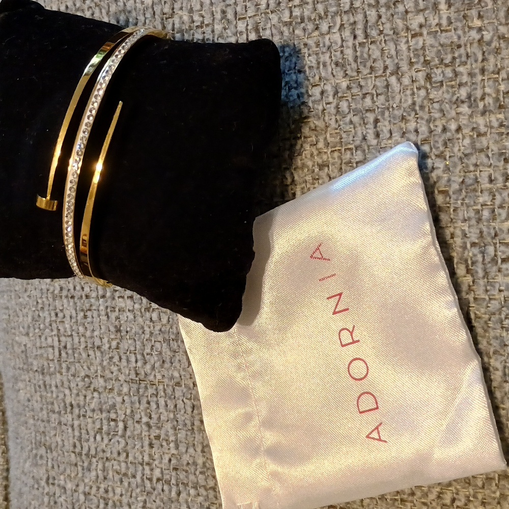 Adornia Gold Tone Bangle Bracelet With Crystals